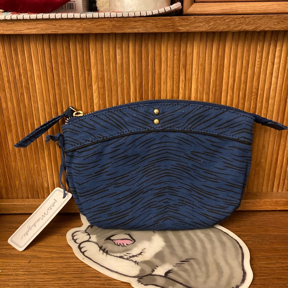 French brand Petite Mendigote 100% cotton pouch